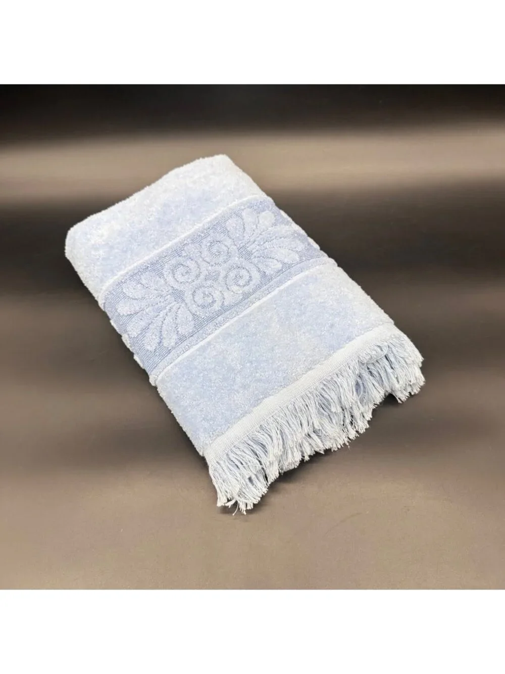 Vintage Sculpted Blue Bath Towel Fringe Cannon USA 1980s Sea Shells Retro